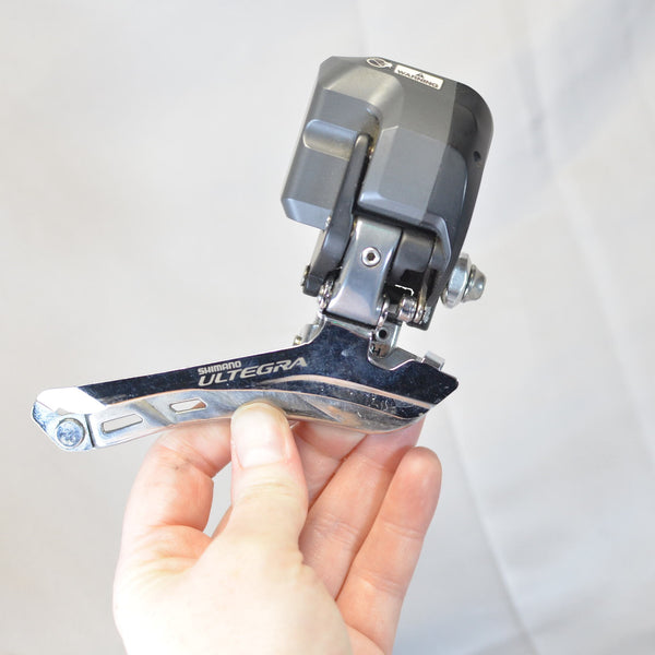 Shimano Ultegra Di2 6770 FD-6770 10 Speed Electronic Front Derailleur, 9/10 EXC