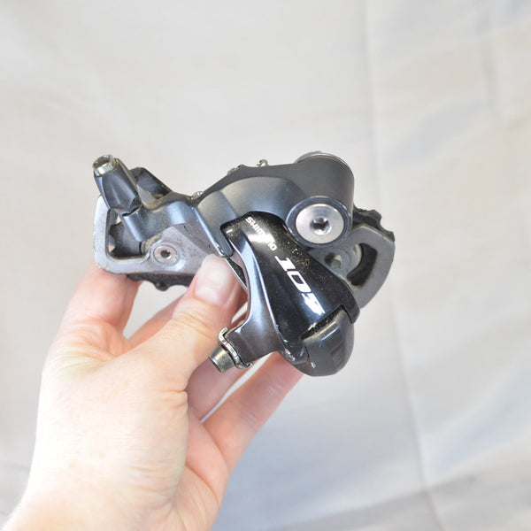 Shimano 105 5700 RD-5701 10 Speed Short Cage Rear Derailleur Black, EXC+