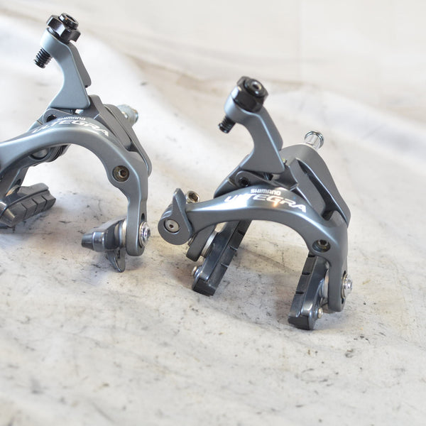MINT, Like New Shimano Ultegra 6800 BR-6800 Road Caliper Brakes PAIR/SET